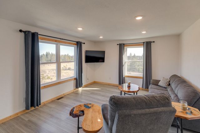 1350 Big Bear Lane SW, Backus, MN 56435