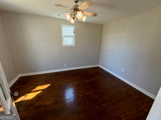 196 College Avenue, Elberton, GA 30635