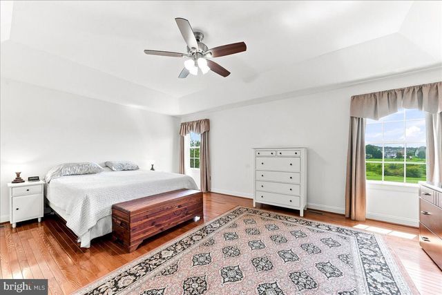 506 CHAMPIONSHIP DR, Harleysville, PA 19438
