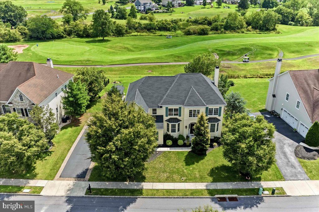 506 CHAMPIONSHIP DR, Harleysville, PA 19438