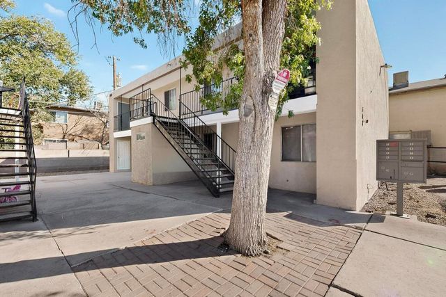 504 Utah Street NE, Albuquerque, NM 87108