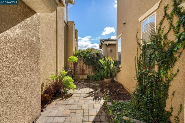 5416 5416 Sandy Ct, Richmond, CA 94806