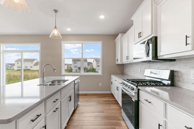 10824 165th Avenue NW, Elk River, MN 55330