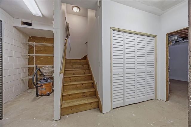 280 Creek View Trail, Fayetteville, GA 30214