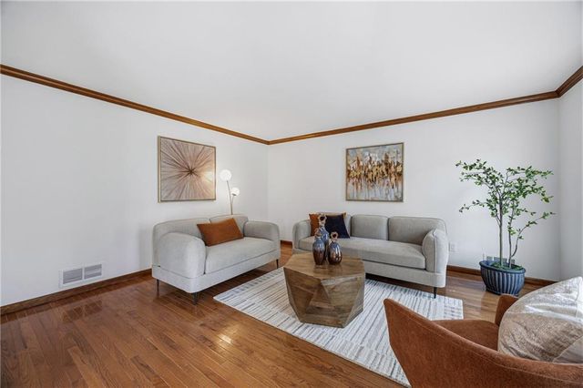 280 Creek View Trail, Fayetteville, GA 30214