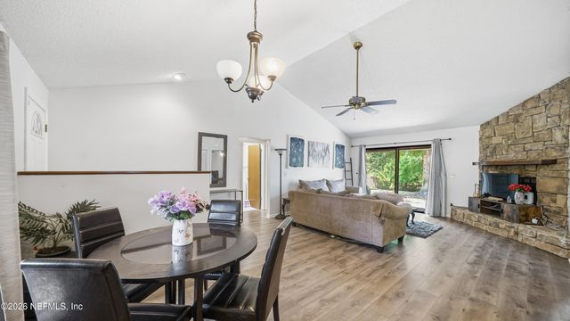 10388 ARROW LAKES Drive E, Jacksonville, FL 32257