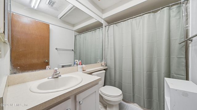10388 ARROW LAKES Drive E, Jacksonville, FL 32257