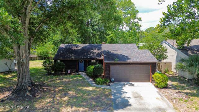 10388 ARROW LAKES Drive E, Jacksonville, FL 32257