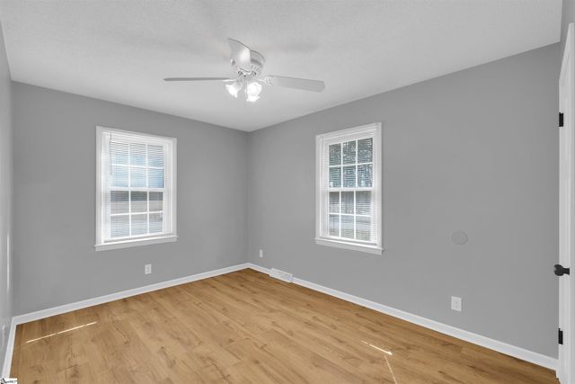 701 Ikes Road, Taylors, SC 29687