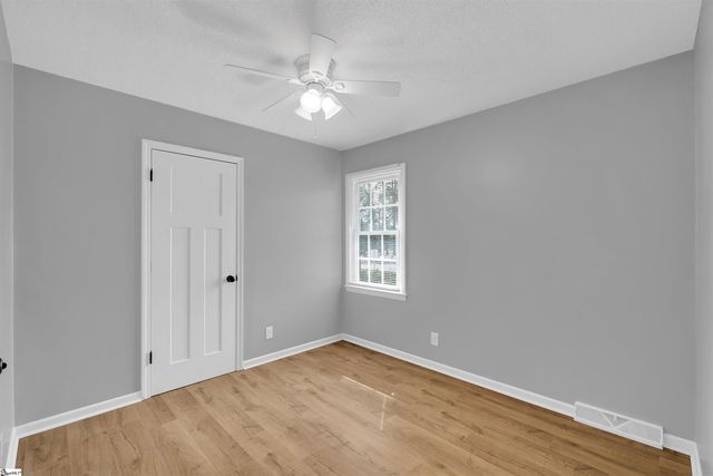 701 Ikes Road, Taylors, SC 29687