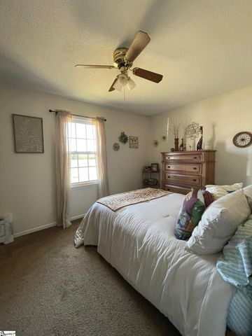 701 Ikes Road, Taylors, SC 29687