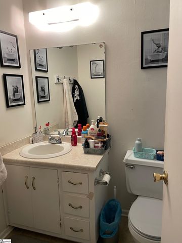 701 Ikes Road, Taylors, SC 29687