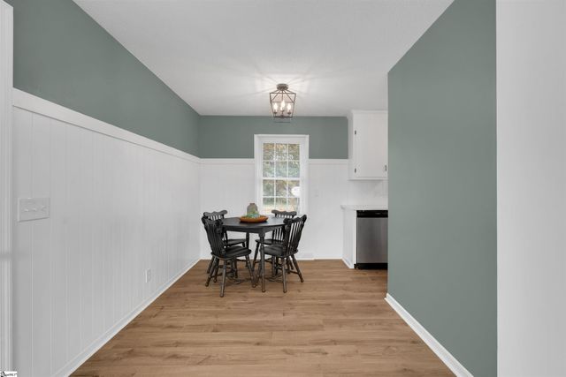 701 Ikes Road, Taylors, SC 29687