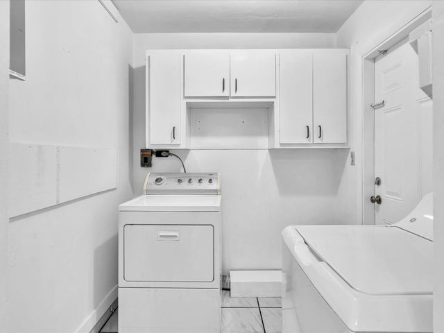 7971 NW 16th Street, Pembroke Pines, FL 33024