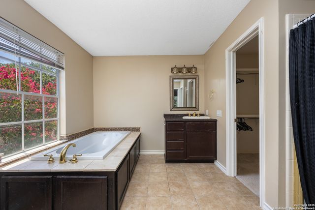 11631 Milestone, San Antonio, TX 78253