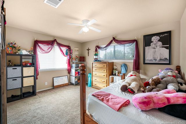 918 Armour Dr, Cibolo, TX 78108