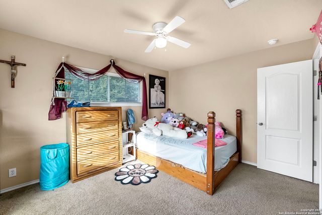 918 Armour Dr, Cibolo, TX 78108