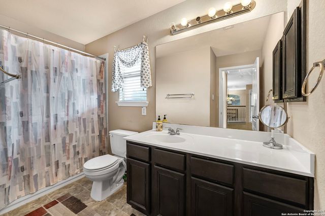 918 Armour Dr, Cibolo, TX 78108