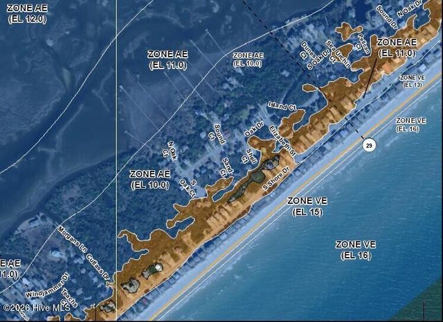 34 N Oak Court, Surf City, NC 28445