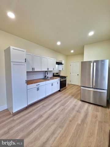 100 NEVERSINK ST, Reading, PA 19602