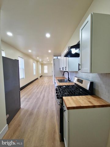 100 NEVERSINK ST, Reading, PA 19602