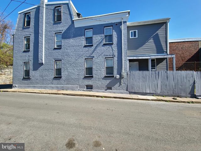 100 NEVERSINK ST, Reading, PA 19602