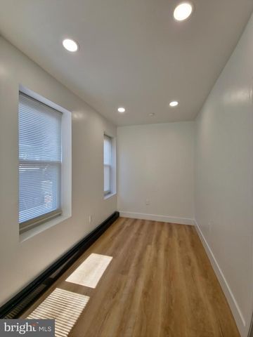 100 NEVERSINK ST, Reading, PA 19602
