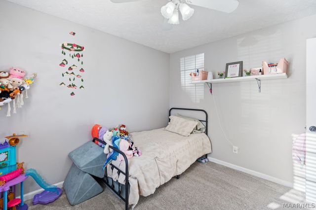 87 Meadow Oaks Court, Millbrook, AL 36054