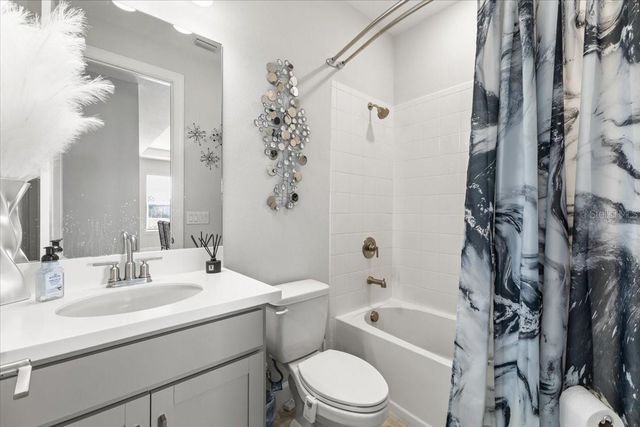 4760 CRESTPOINT WAY, Palmetto, FL 34221