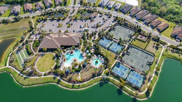 4760 CRESTPOINT WAY, Palmetto, FL 34221