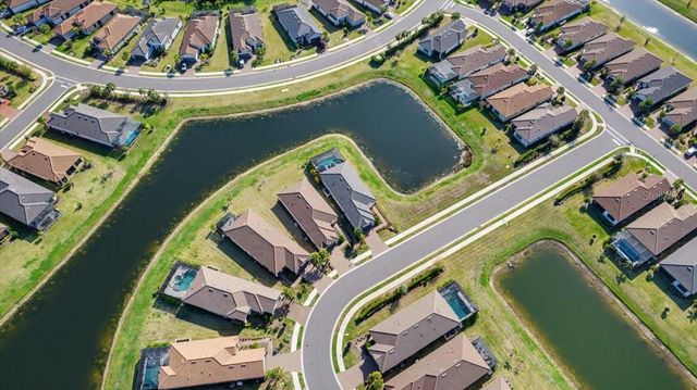 4760 CRESTPOINT WAY, Palmetto, FL 34221