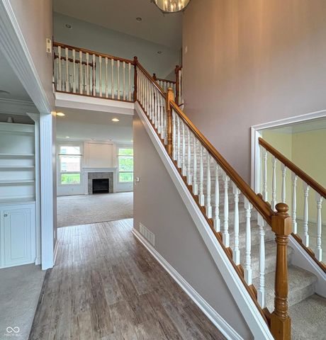 1846 S Fox Cove Boulevard, New Palestine, IN 46163
