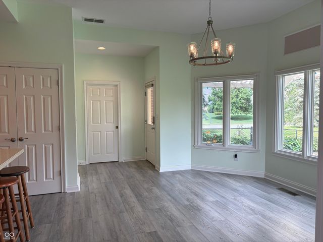 1846 S Fox Cove Boulevard, New Palestine, IN 46163