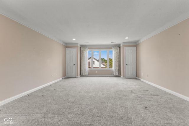1846 S Fox Cove Boulevard, New Palestine, IN 46163