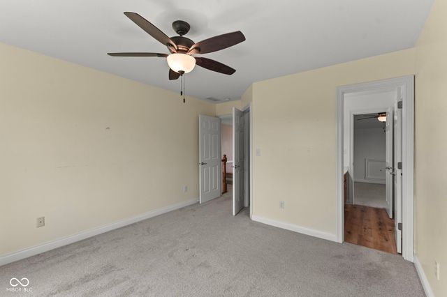 1846 S Fox Cove Boulevard, New Palestine, IN 46163