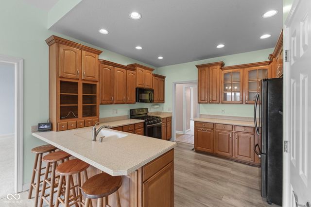 1846 S Fox Cove Boulevard, New Palestine, IN 46163