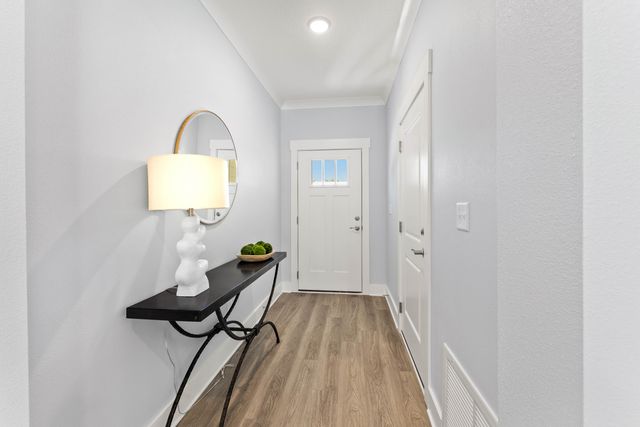 100 Beach Drive Unit 7, Destin, FL 32541