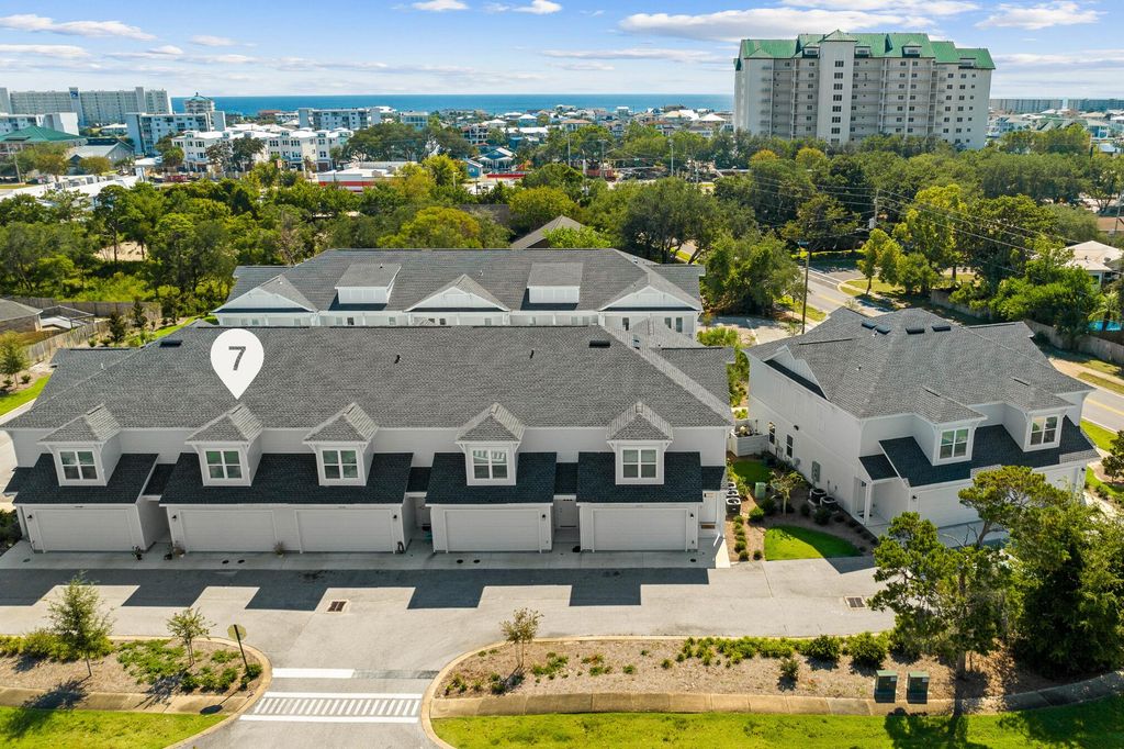 100 Beach Drive Unit 7, Destin, FL 32541