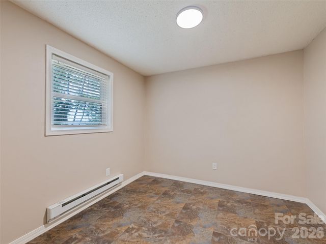 157 Highland Terrace, Clyde, NC 28721