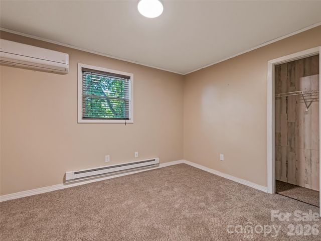 157 Highland Terrace, Clyde, NC 28721