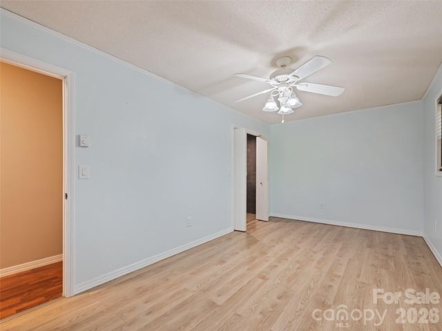 157 Highland Terrace, Clyde, NC 28721