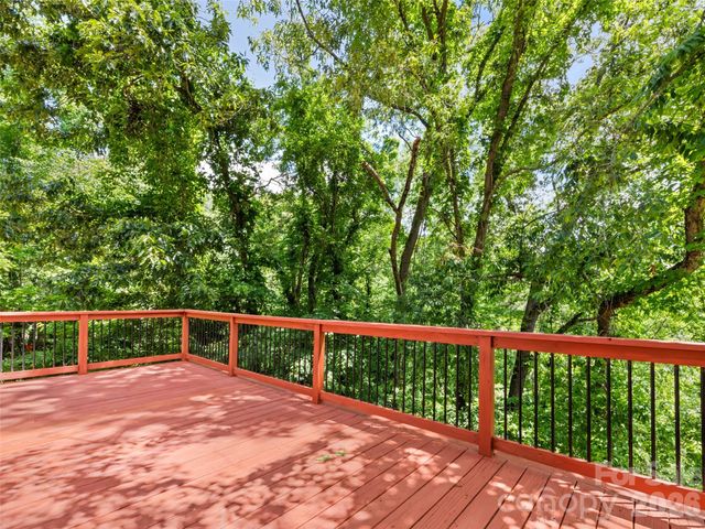 157 Highland Terrace, Clyde, NC 28721