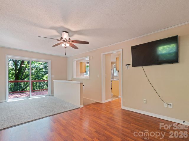 157 Highland Terrace, Clyde, NC 28721