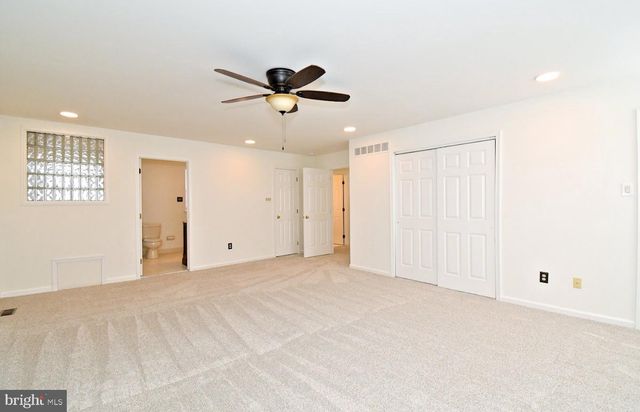 670 AMALIE LN, Southampton, PA 18966