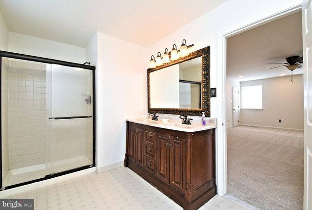 670 AMALIE LN, Southampton, PA 18966