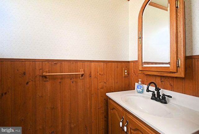 670 AMALIE LN, Southampton, PA 18966