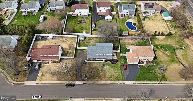 670 AMALIE LN, Southampton, PA 18966