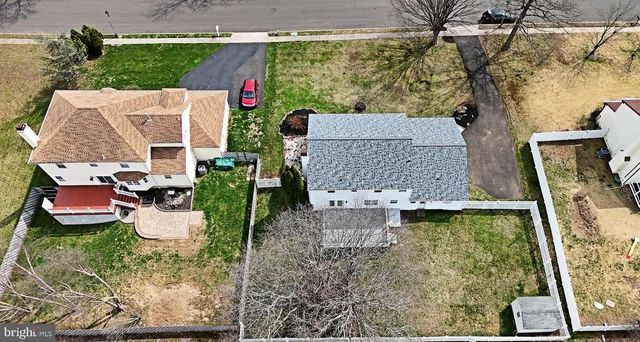 670 AMALIE LN, Southampton, PA 18966