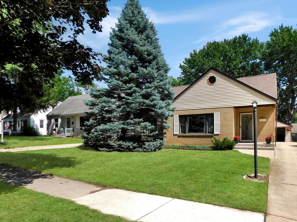 1007 Luther Avenue, Rockford, IL 61107