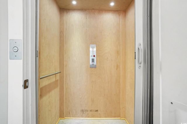 695 Elizabeth Dr., Murrells Inlet, SC 29576